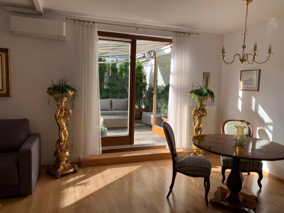 Amadeus Apartment Баден Екстериор снимка