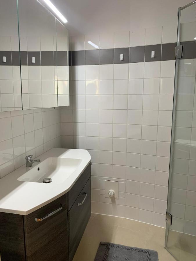 Amadeus Apartment Баден Екстериор снимка